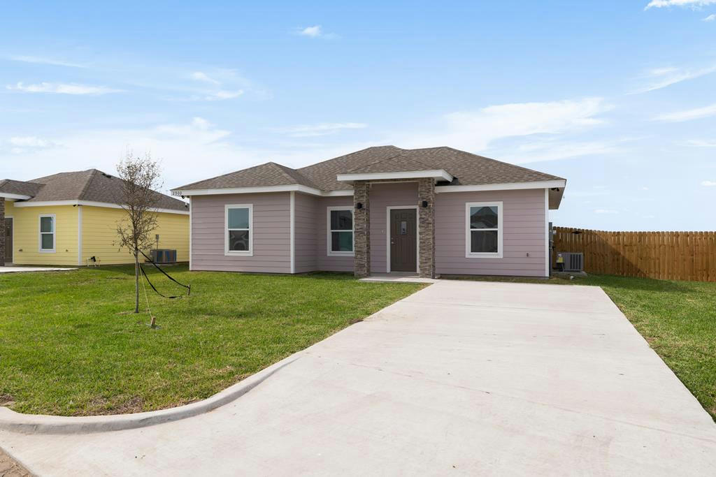 2900 ROSA DR., LA FERIA, TX 78559, photo 1 of 24